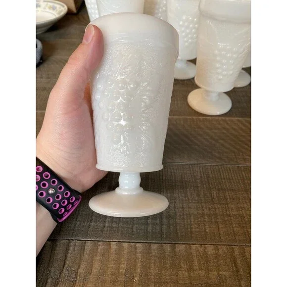 Vintage footed milk glass goblet cups with grapes and vine design - Picture 4 of 12